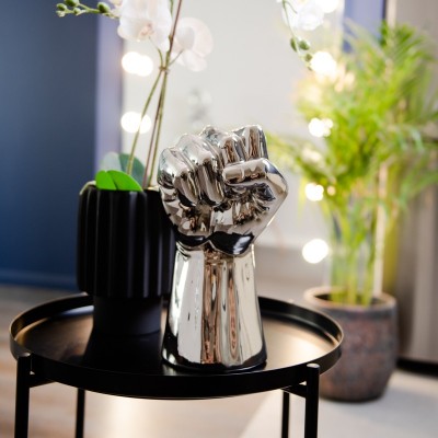 Figurka ceramiczna Pięść Silver 29cm od Home Decoration